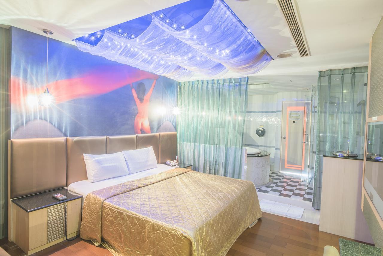 Alexander Motel Каосюн Екстериор снимка