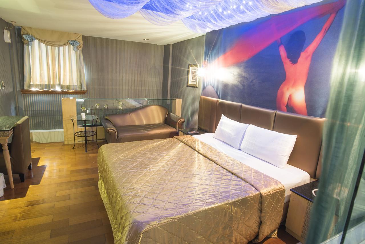 Alexander Motel Каосюн Екстериор снимка